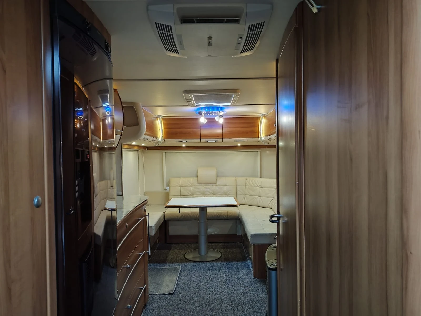 Каравана Fendt DIAMANT 650 - изображение 8