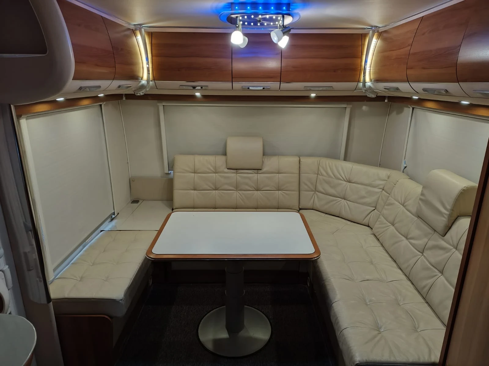 Каравана Fendt DIAMANT 650 - изображение 5