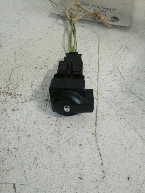 Копче централно заключване Ситроен Ц4