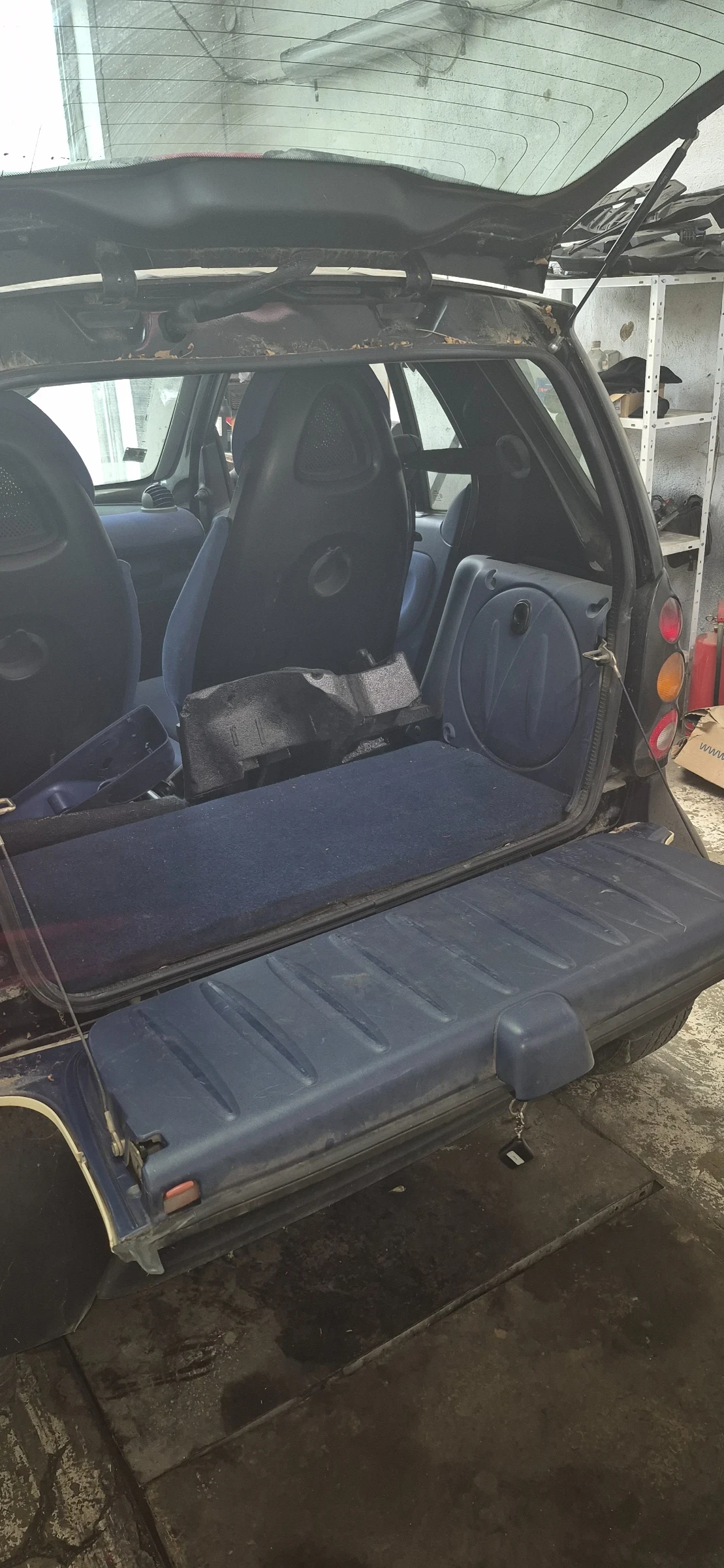 �� ����� ����� ��-01 0.600 � 45�.�.������ 11 �.2000�. | Mobile.bg � ����������� 12