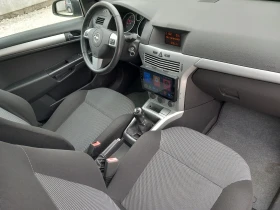 Opel Astra 1.4 NAVI 90кс Facelift, снимка 12