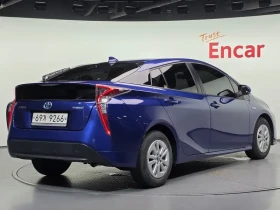 Toyota Prius 1.8E, снимка 2