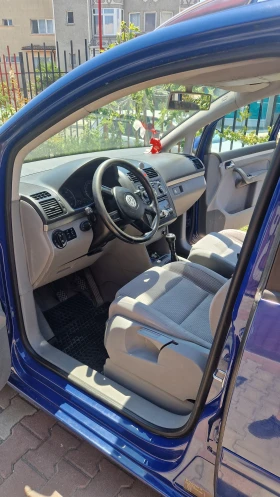 VW Touran 2.0 140, снимка 2