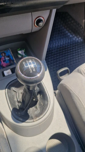 VW Touran 2.0 140, снимка 3
