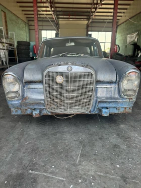 Обява за продажба на Mercedes-Benz 220 HECKFLOSSE Регистриран ~13 700 лв. - изображение 1