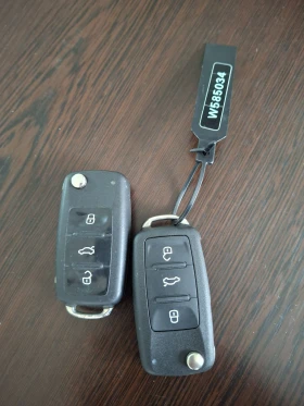 VW Golf Plus 1.6 tdi 105 - 9990 лв. / 5107.81 € - 44671103 9