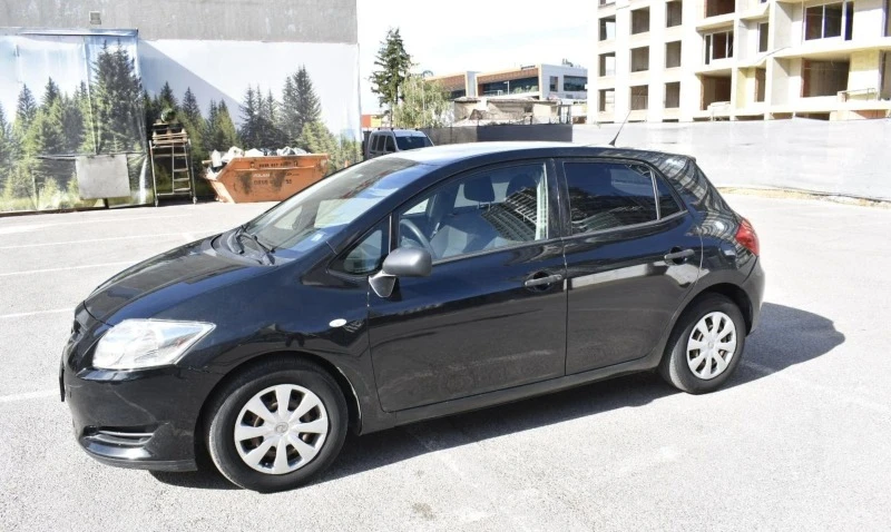 Toyota Auris 1.4 D4D, снимка 1 - Автомобили и джипове - 47480373