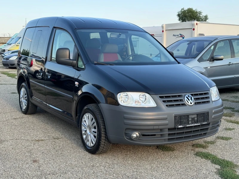 VW Caddy 1.6i Life, снимка 3 - Автомобили и джипове - 45538875