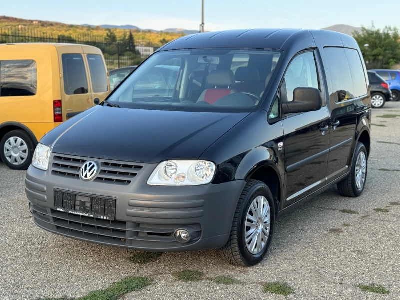 VW Caddy 1.6i Life, снимка 1 - Автомобили и джипове - 45538875