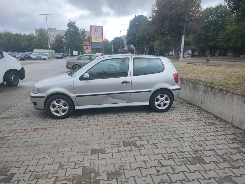 VW Polo, снимка 5 - Автомобили и джипове - 47301292