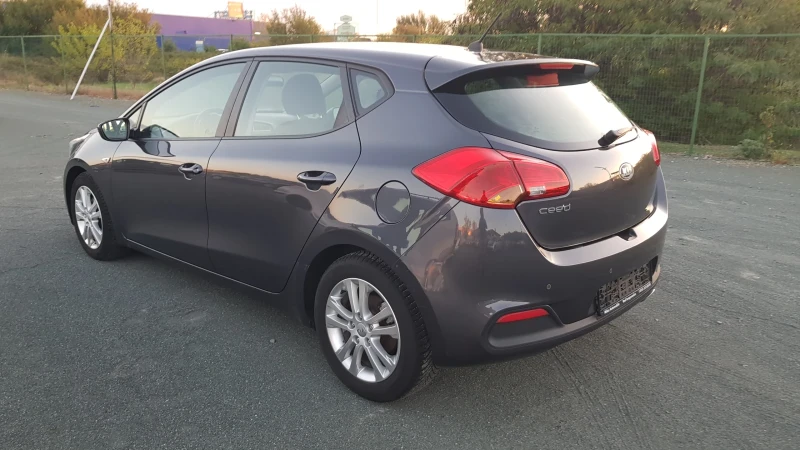 Kia Ceed 1, 4i100ks6skPARKTRONIKPODGREVEU5B, снимка 4 - Автомобили и джипове - 47498637