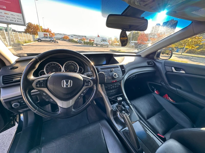 Honda Accord 2.0i 156hp LPG, снимка 11 - Автомобили и джипове - 48281204