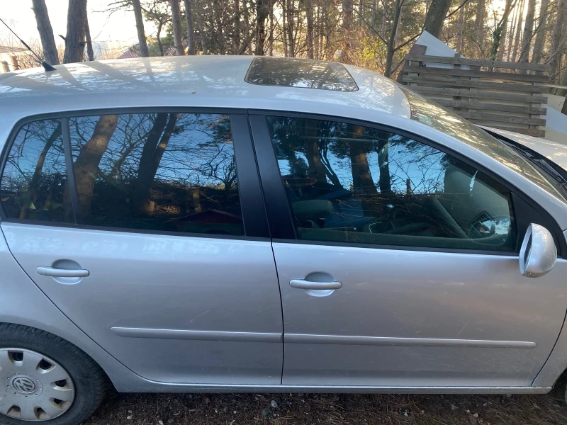 VW Golf 1.4, снимка 4 - Автомобили и джипове - 48408739