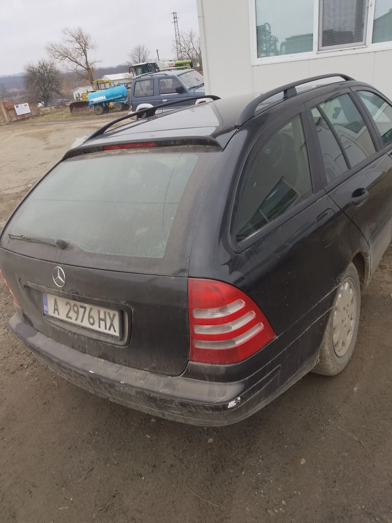 Mercedes-Benz C 180, снимка 2 - Автомобили и джипове - 48764438