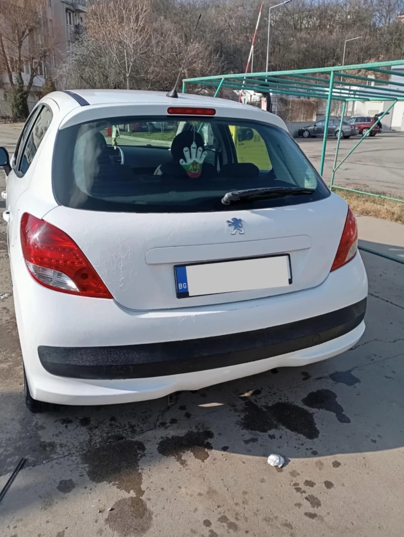 Peugeot 207, снимка 2 - Автомобили и джипове - 49099992