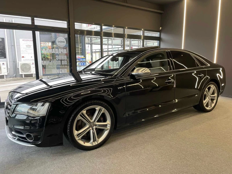 Audi S8 4.0TFSI/Exclusive/520hp/3xTV/Carbon/B&O/Full, снимка 4 - Автомобили и джипове - 49183172