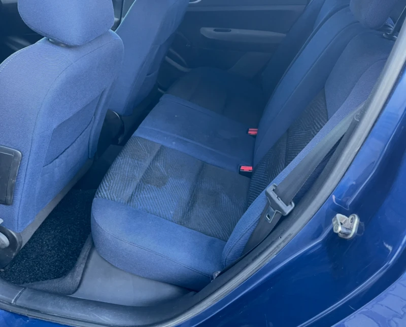 Peugeot 307 1, 6i GPL, климатрон., ел.пак., борд., обслужен-от, снимка 13 - Автомобили и джипове - 49325935