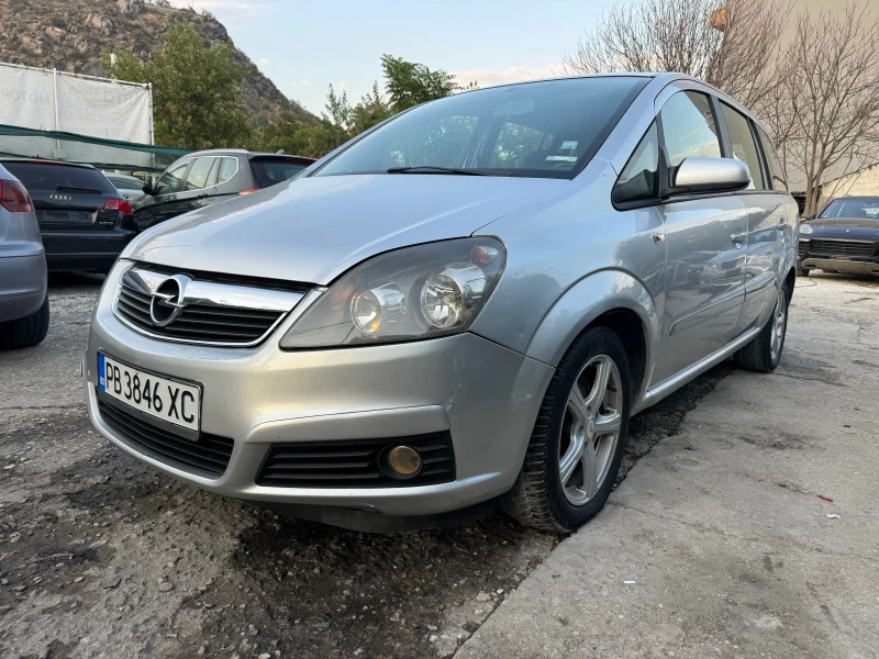Opel Zafira 1.9CDTI 120HP AVTOMAT KOJA NAVI 7 MESTEN 2008G, снимка 3 - Автомобили и джипове - 52441823