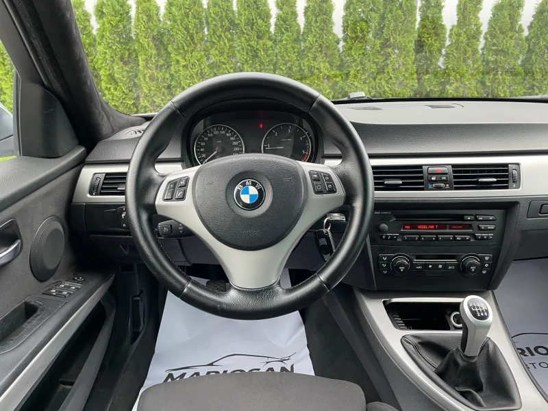 BMW 320 320D 163 h.p/2006 г./Панорама/Алкантара/Италия, снимка 11 - Автомобили и джипове - 52404362