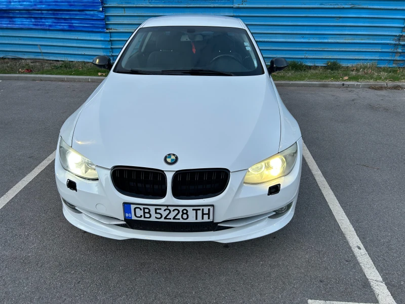 BMW 320, снимка 2 - Автомобили и джипове - 52543573