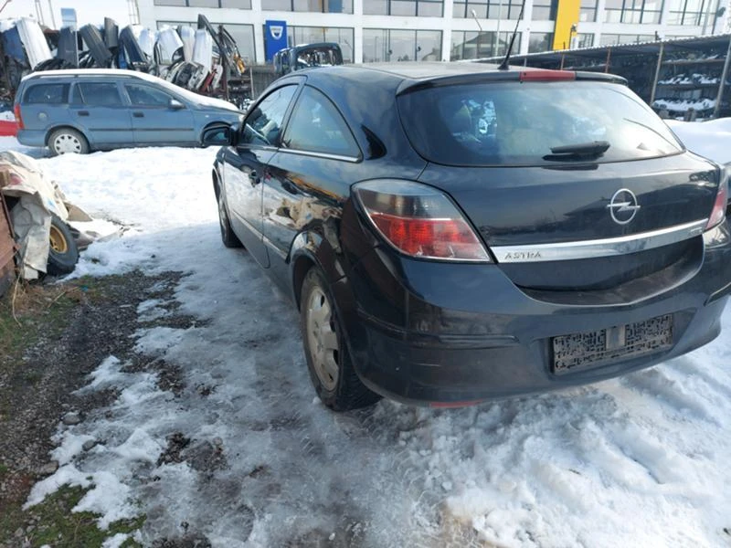 Opel Astra 1.9 150 кс, снимка 2 - Автомобили и джипове - 31851950