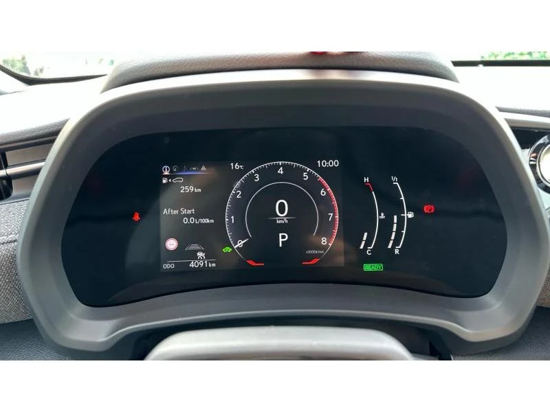 Lexus LBX Comfort, снимка 13 - Автомобили и джипове - 56085896