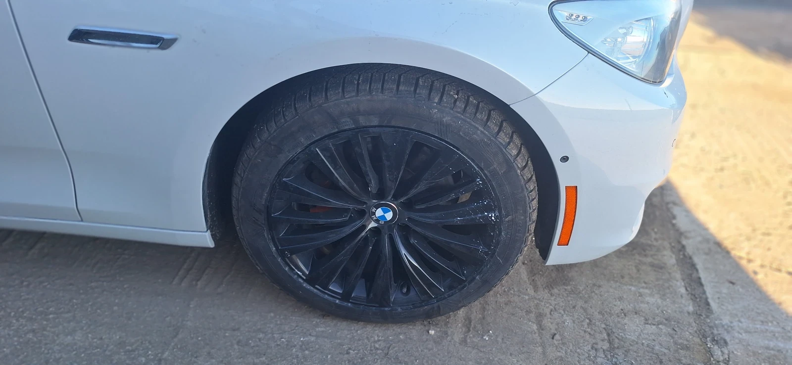 BMW 5 Gran Turismo 535GTIX  - изображение 2