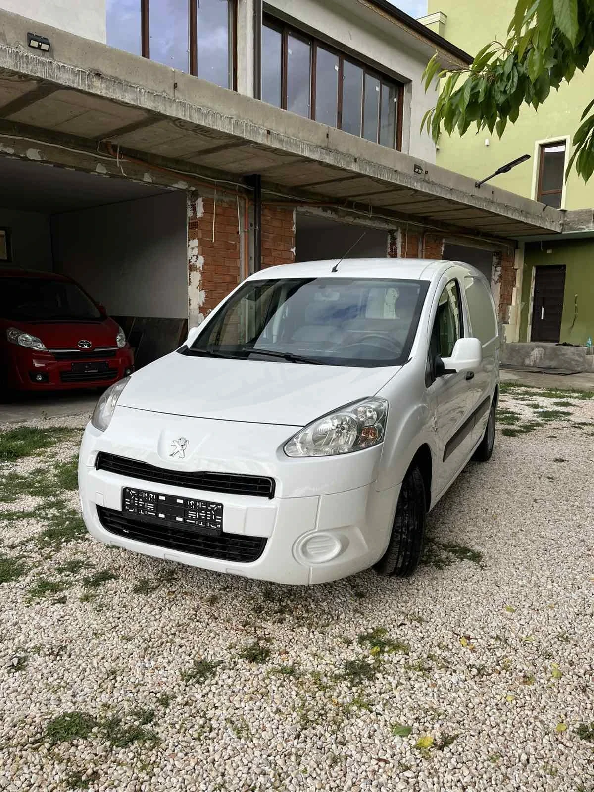 Peugeot Partner 1.6 /EURO5/ КАМЕРА - изображение 2