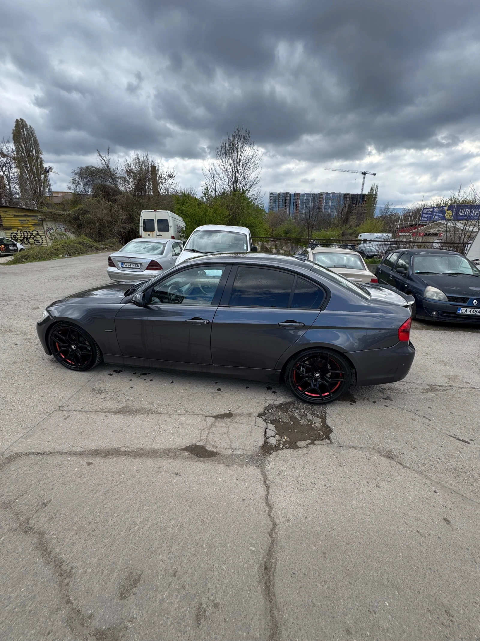 BMW 320  - изображение 5