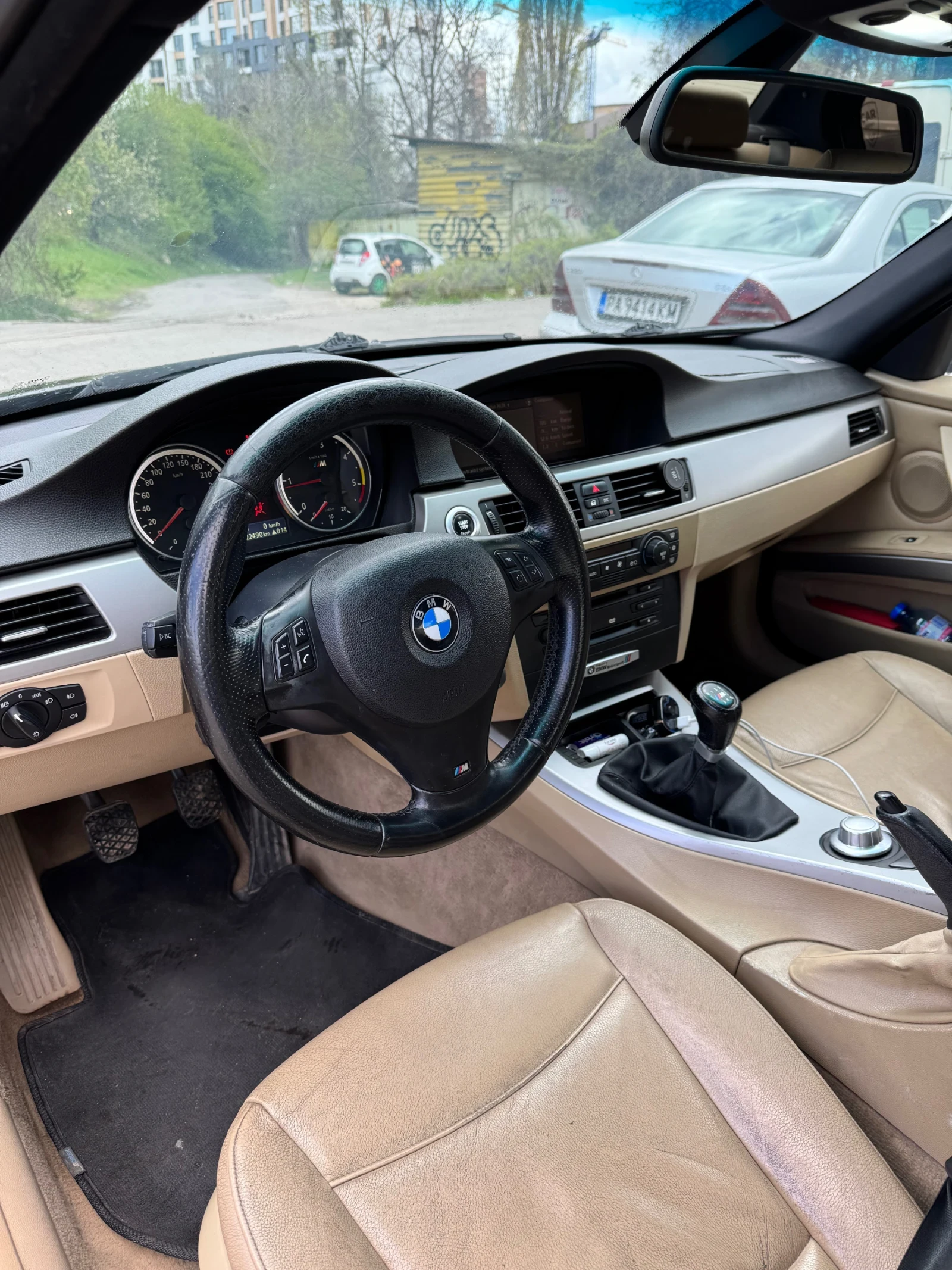 BMW 320  - изображение 6