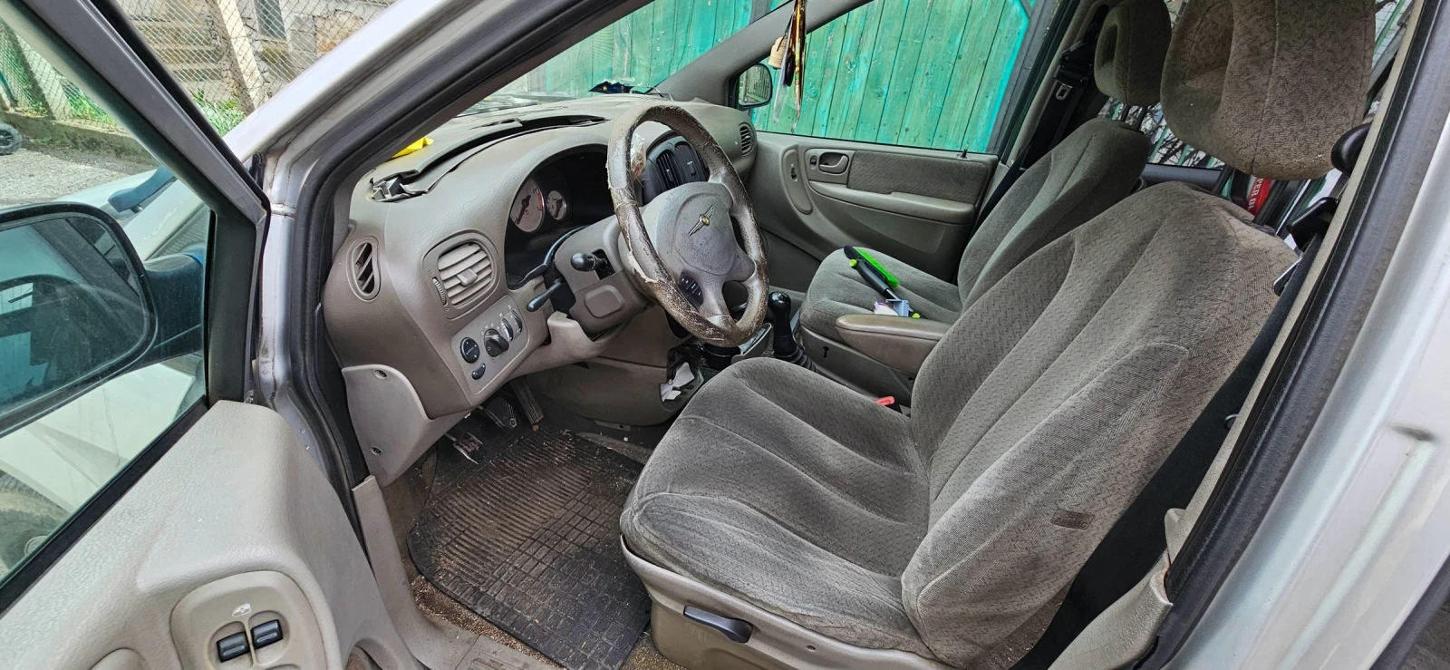 Chrysler Voyager 2.5crd - изображение 8