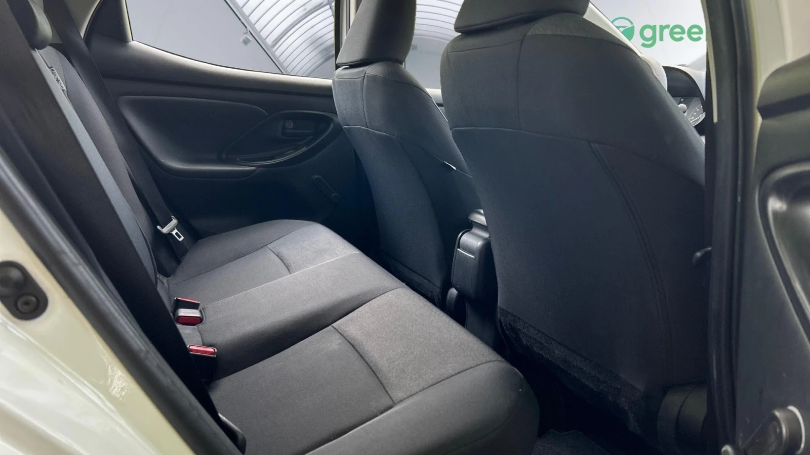 Toyota Yaris 1.5 HSD, Месечна вноска от 395 лв. - изображение 9