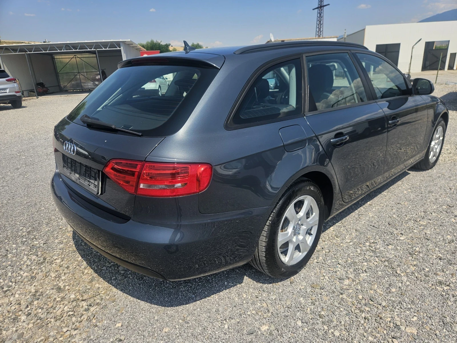 Audi A4 2.0 TDI* NAVI*  - изображение 5