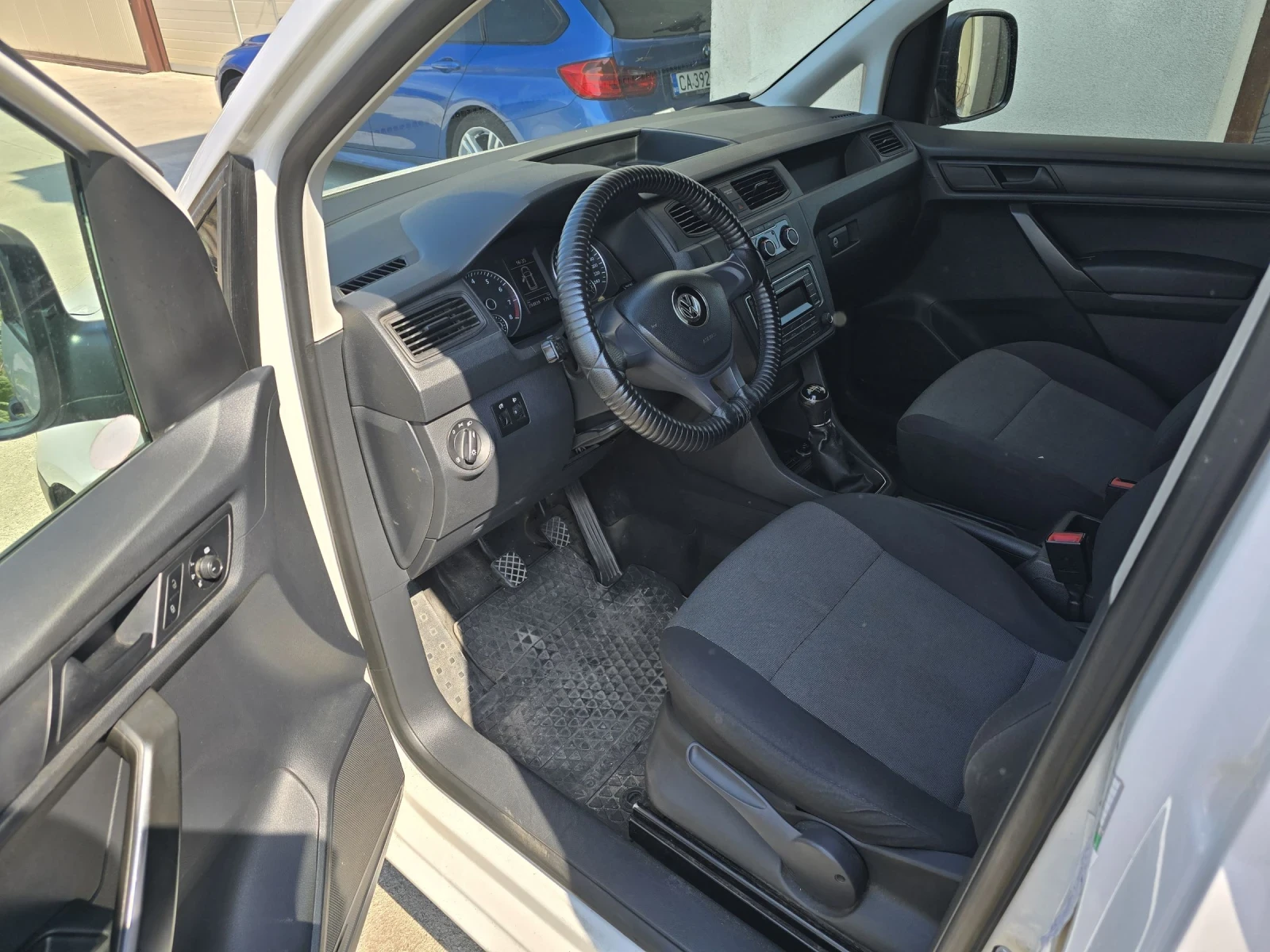 VW Caddy Ecofuel/N1 - изображение 4