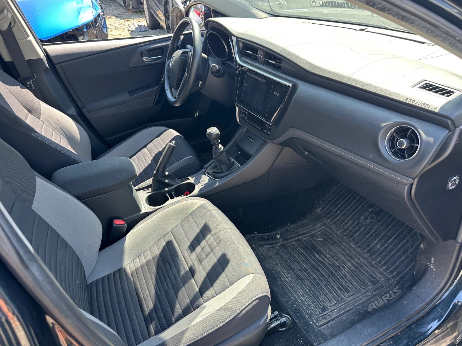 Toyota Auris 1.2 turbo 116 кс На части! - изображение 8