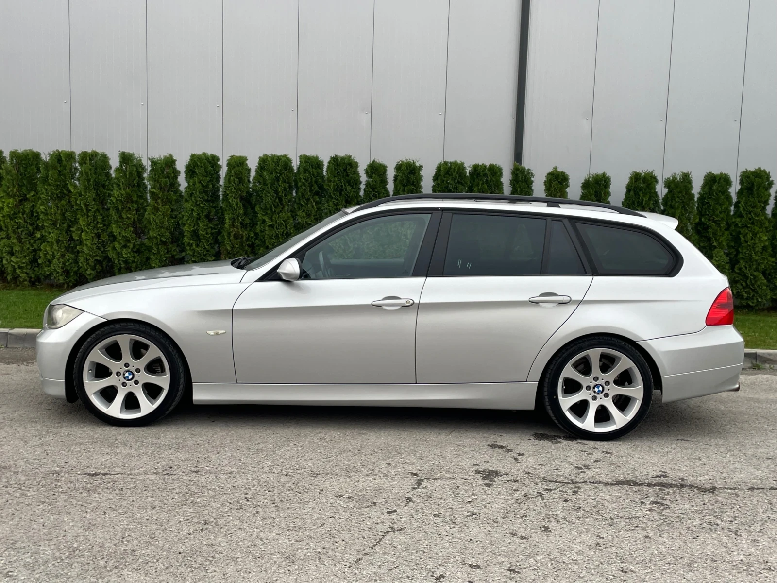 BMW 320 320D 163 h.p/2006 г./Панорама/Алкантара/Италия - изображение 6