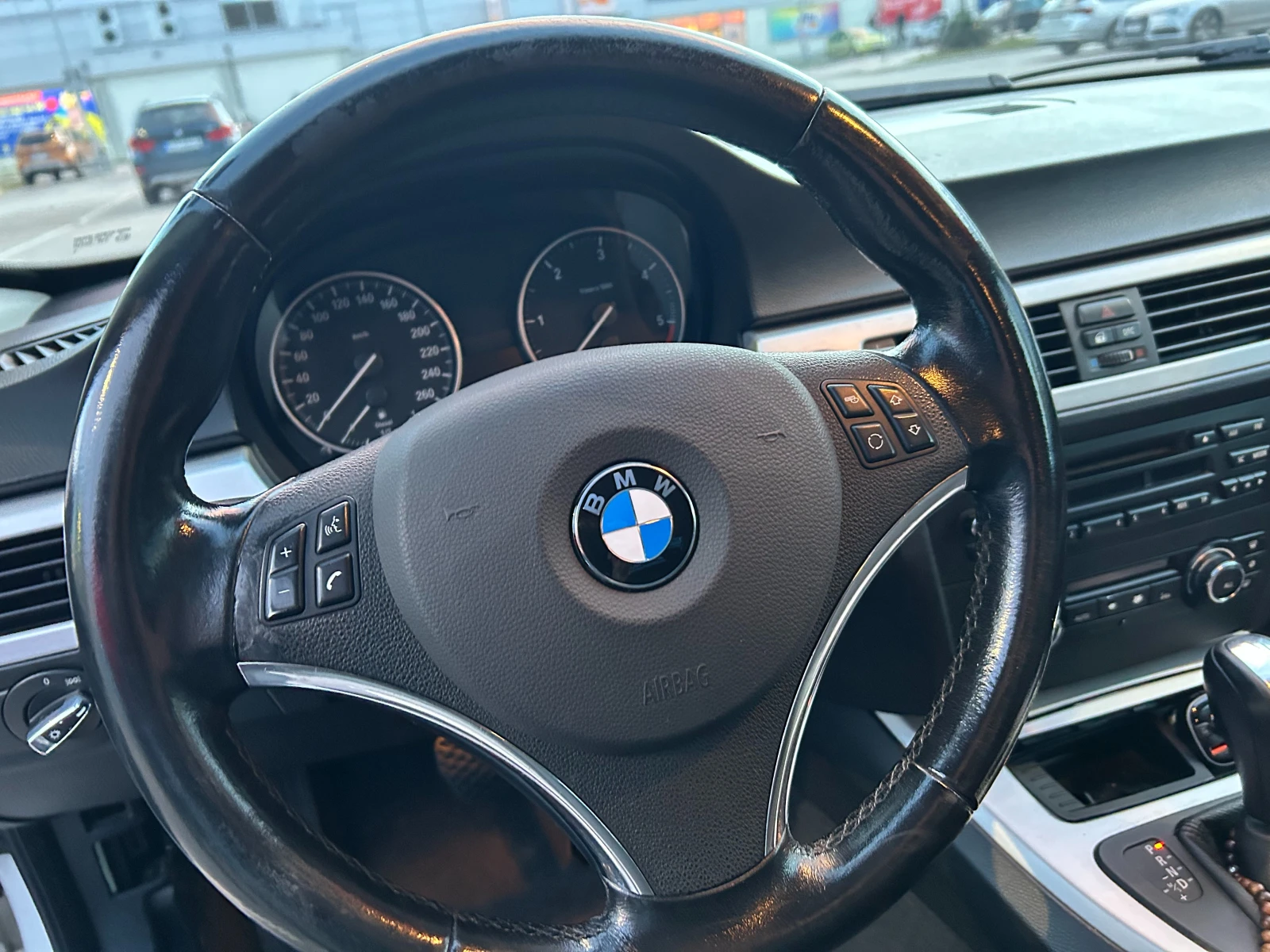 BMW 320  - изображение 6