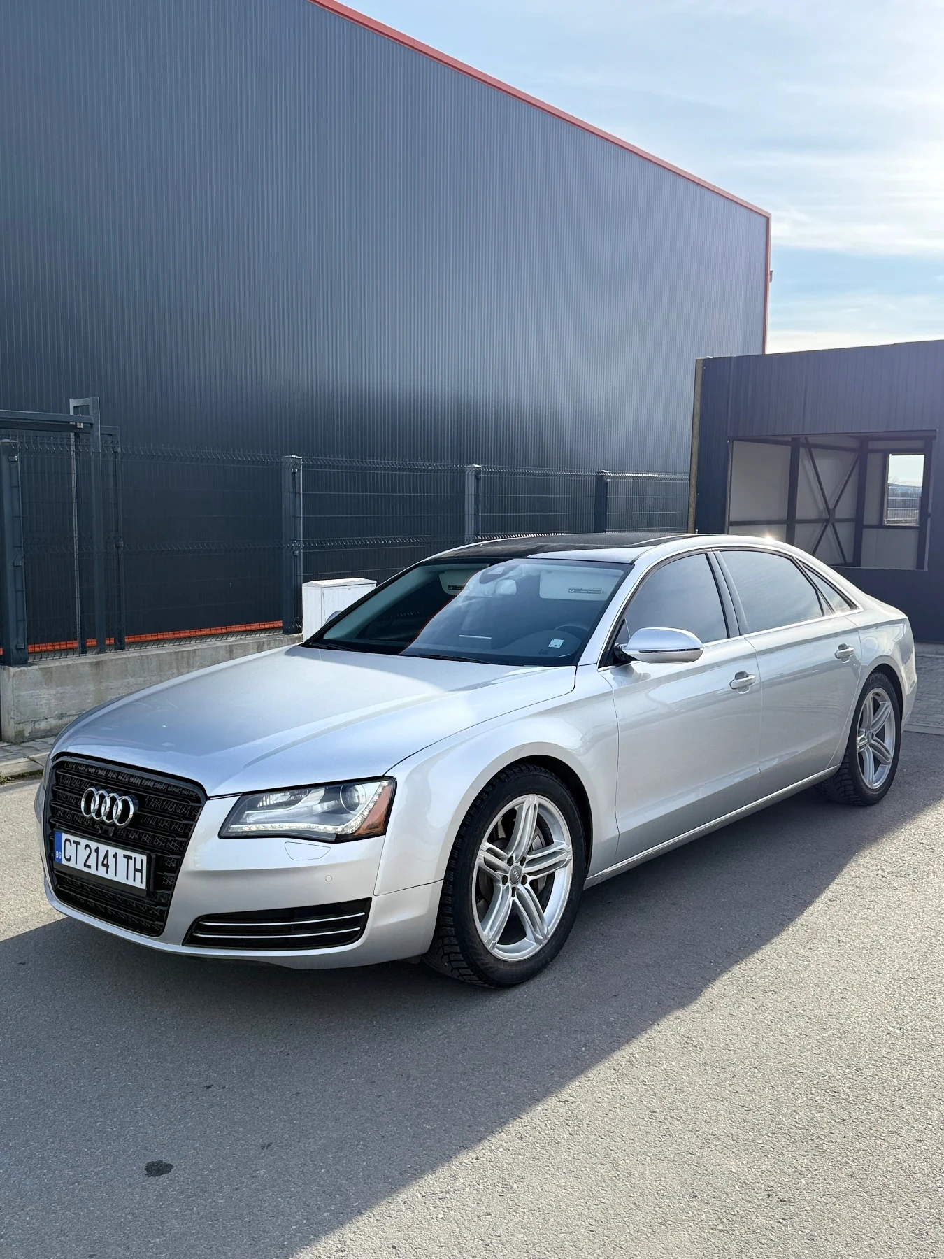 Audi A8 4.0TFSI LONG - изображение 3
