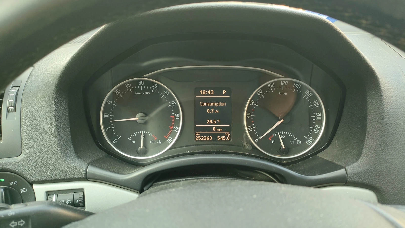Skoda Octavia, снимка 12 - Автомобили и джипове - 56332337
