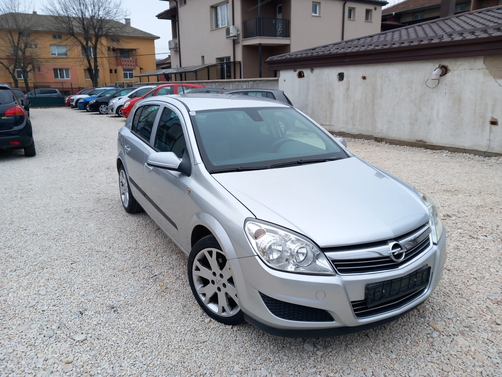 Opel Astra 1.4 NAVI 90кс Facelift, снимка 7 - Автомобили и джипове - 53815651