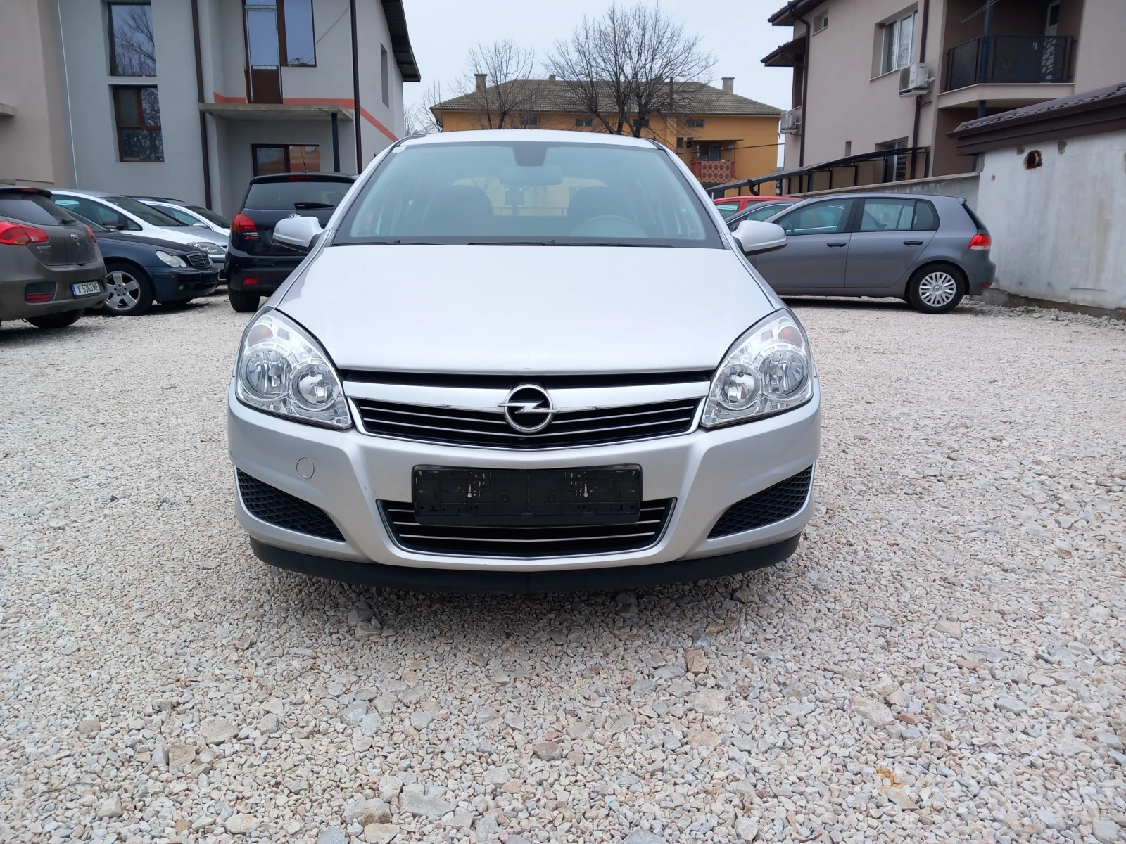 Opel Astra 1.4 NAVI 90кс Facelift, снимка 8 - Автомобили и джипове - 53815651