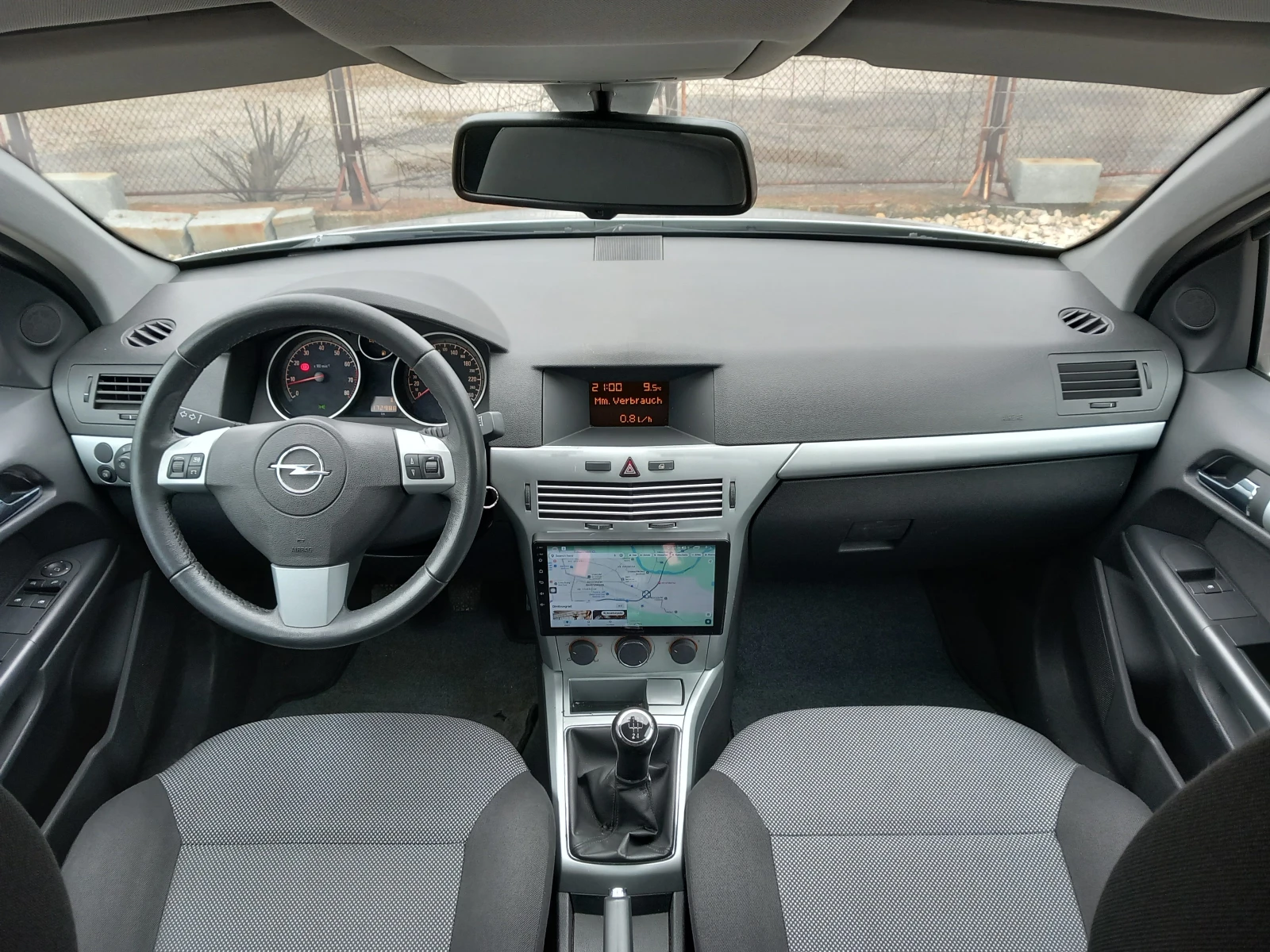 Opel Astra 1.4 NAVI 90кс Facelift, снимка 9 - Автомобили и джипове - 53815651