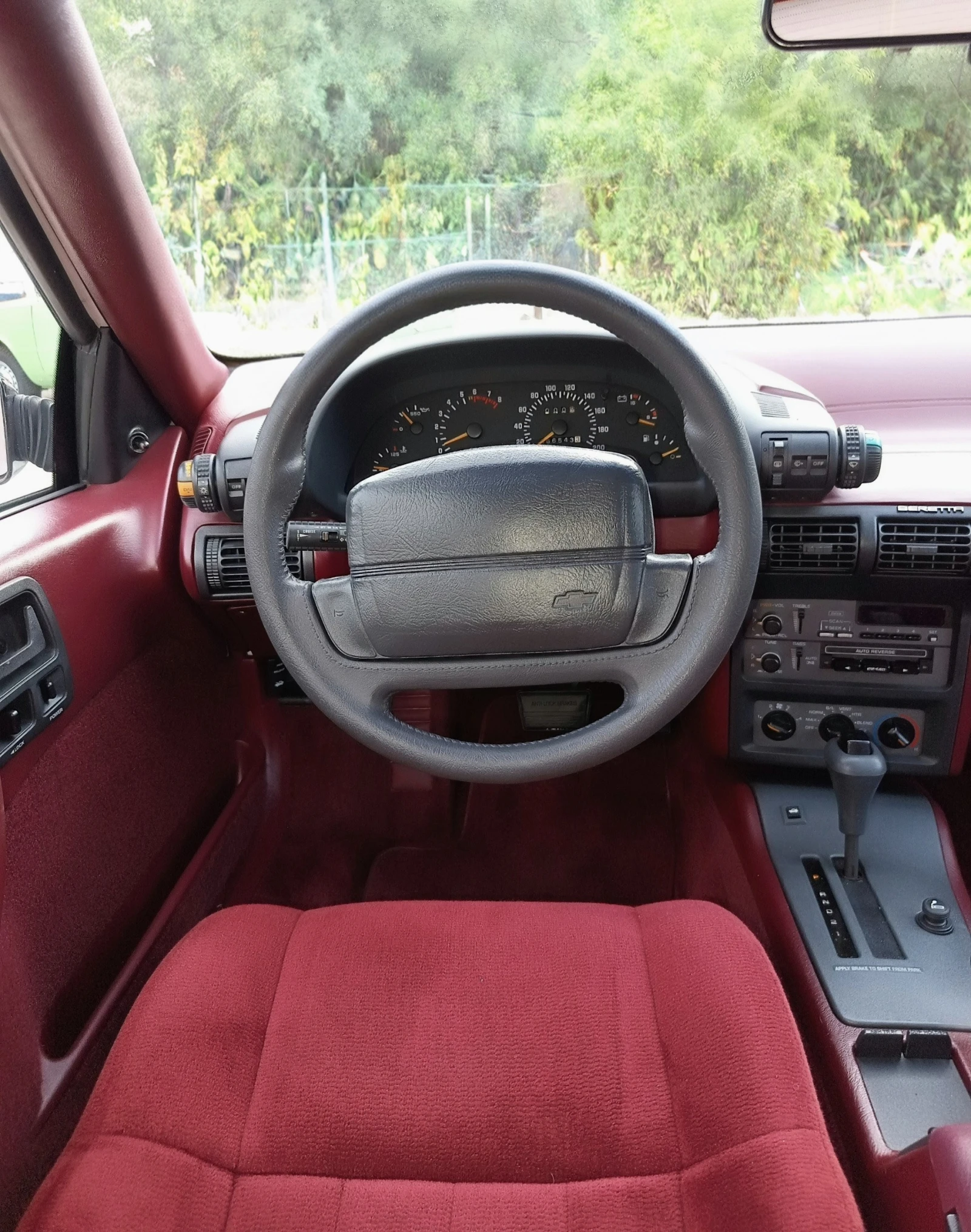 Chevrolet Camaro GT 3.1 V6, снимка 9 - Автомобили и джипове - 55183659