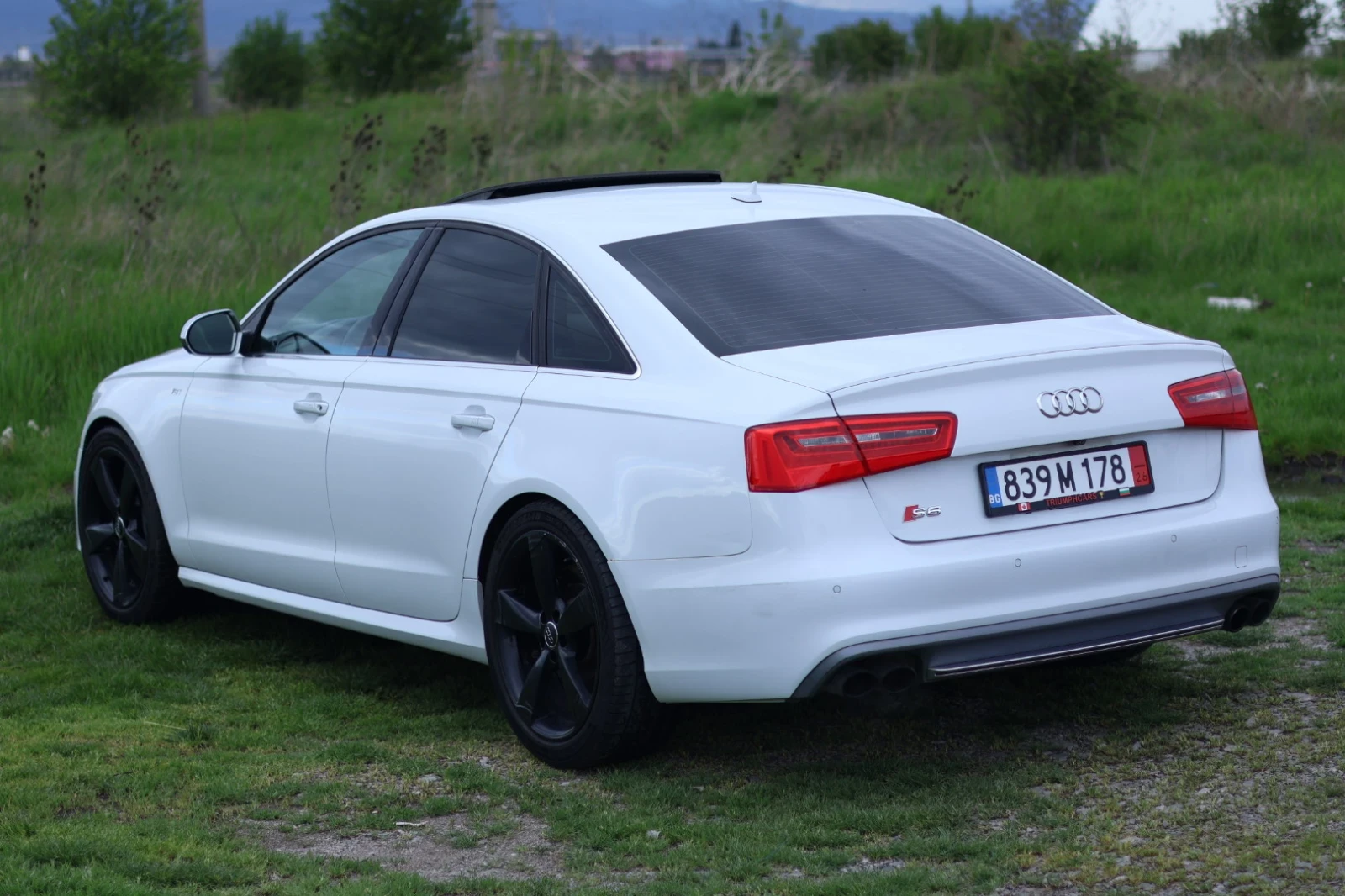 Audi S6 HEAD-UP| KEYLESS| 360| DIAMOND SPORT SEATS, снимка 6 - Автомобили и джипове - 54621088