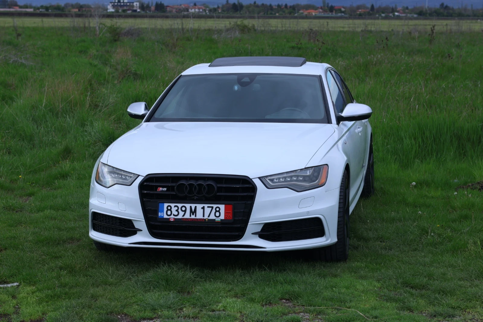 Audi S6 HEAD-UP| KEYLESS| 360| DIAMOND SPORT SEATS, снимка 2 - Автомобили и джипове - 54621088