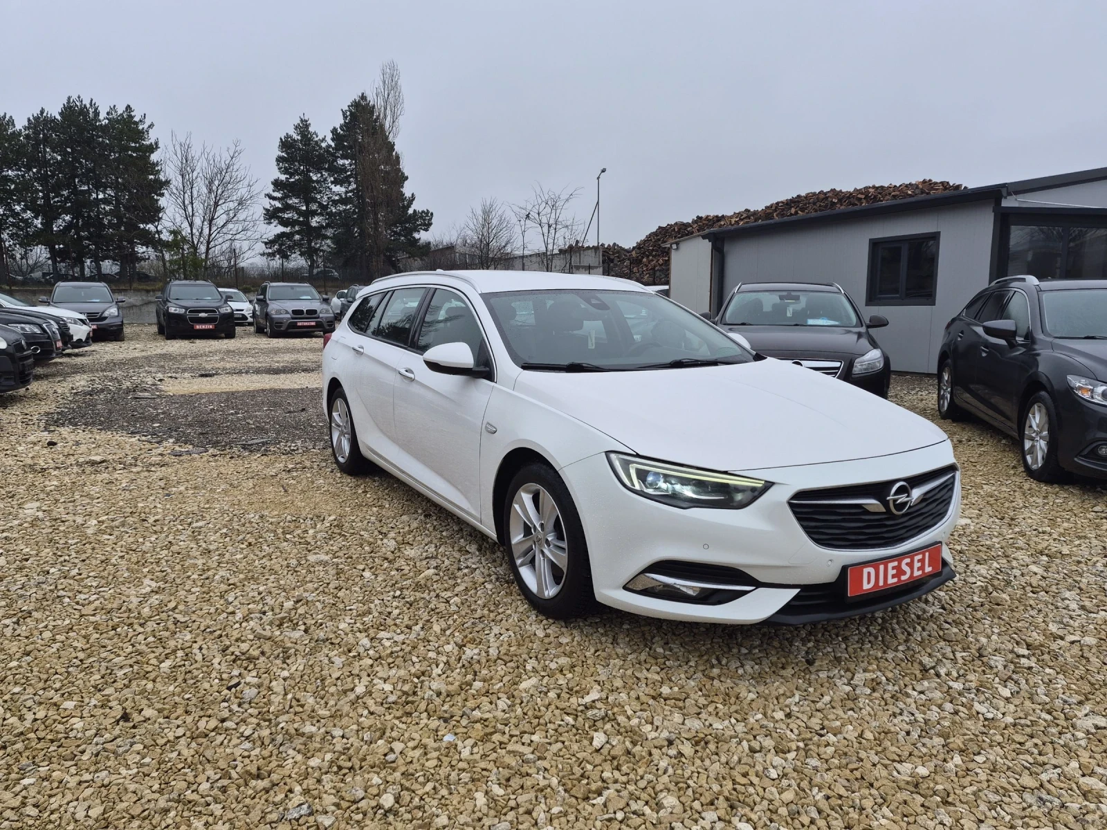 Opel Insignia SPORT TOURER/ EURO 6, снимка 3 - Автомобили и джипове - 54709078