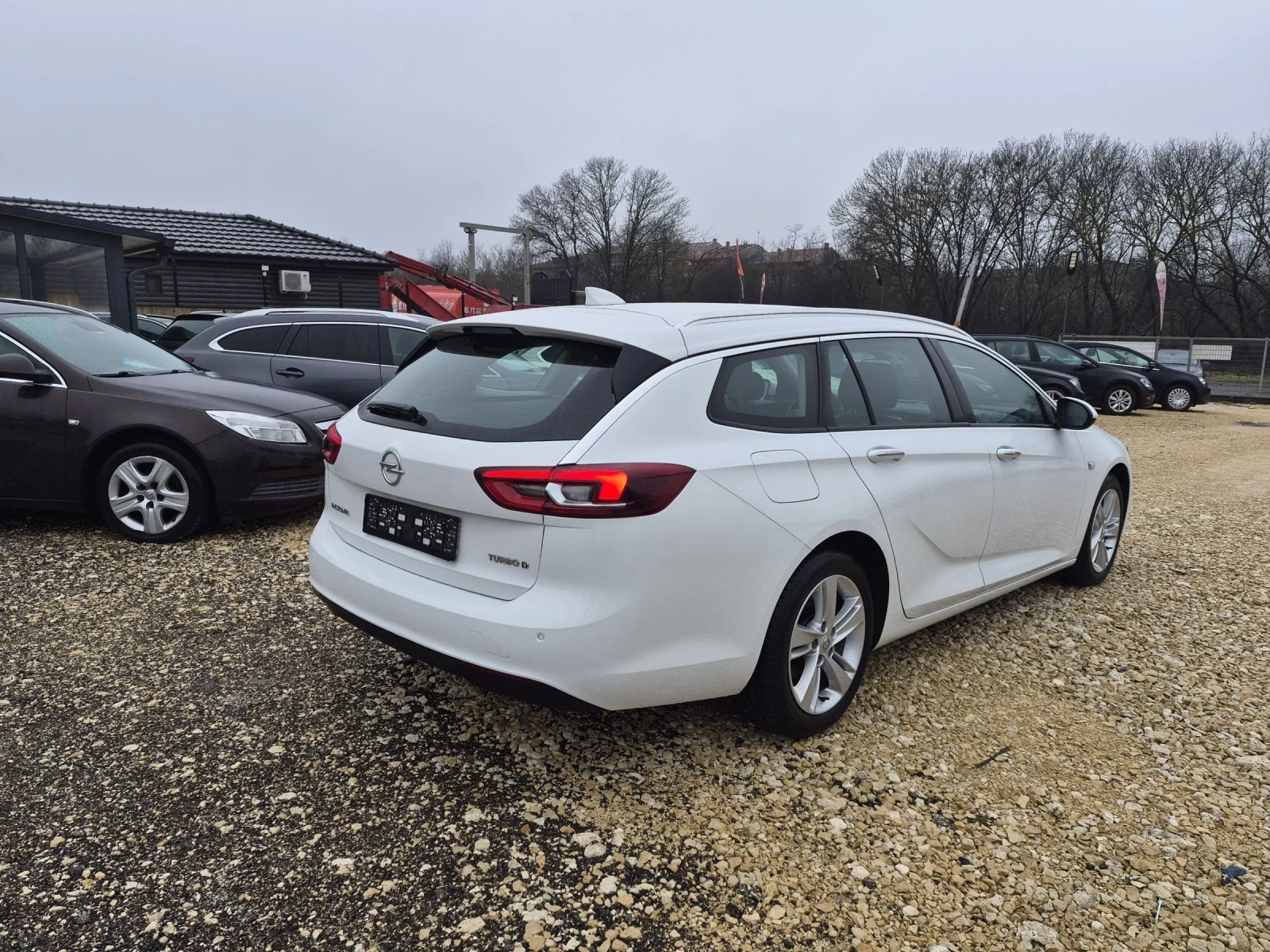 Opel Insignia SPORT TOURER/ EURO 6, снимка 4 - Автомобили и джипове - 54709078