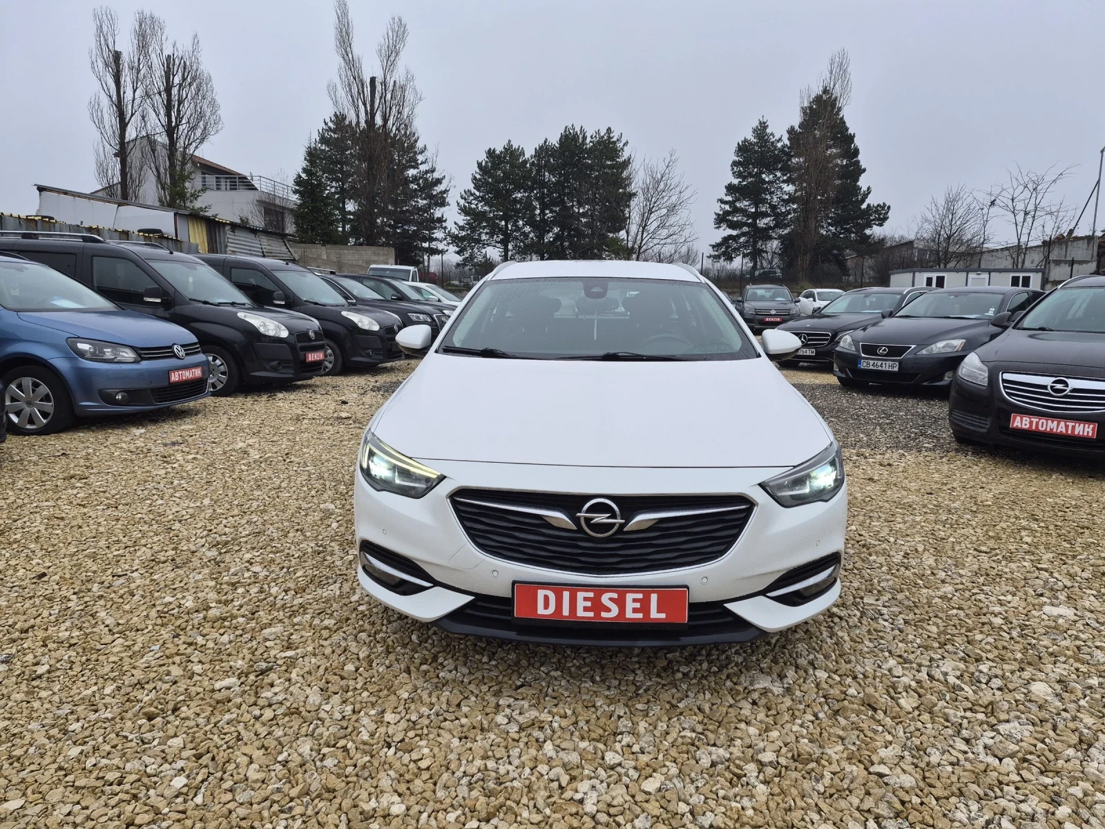 Opel Insignia SPORT TOURER/ EURO 6, снимка 2 - Автомобили и джипове - 54709078