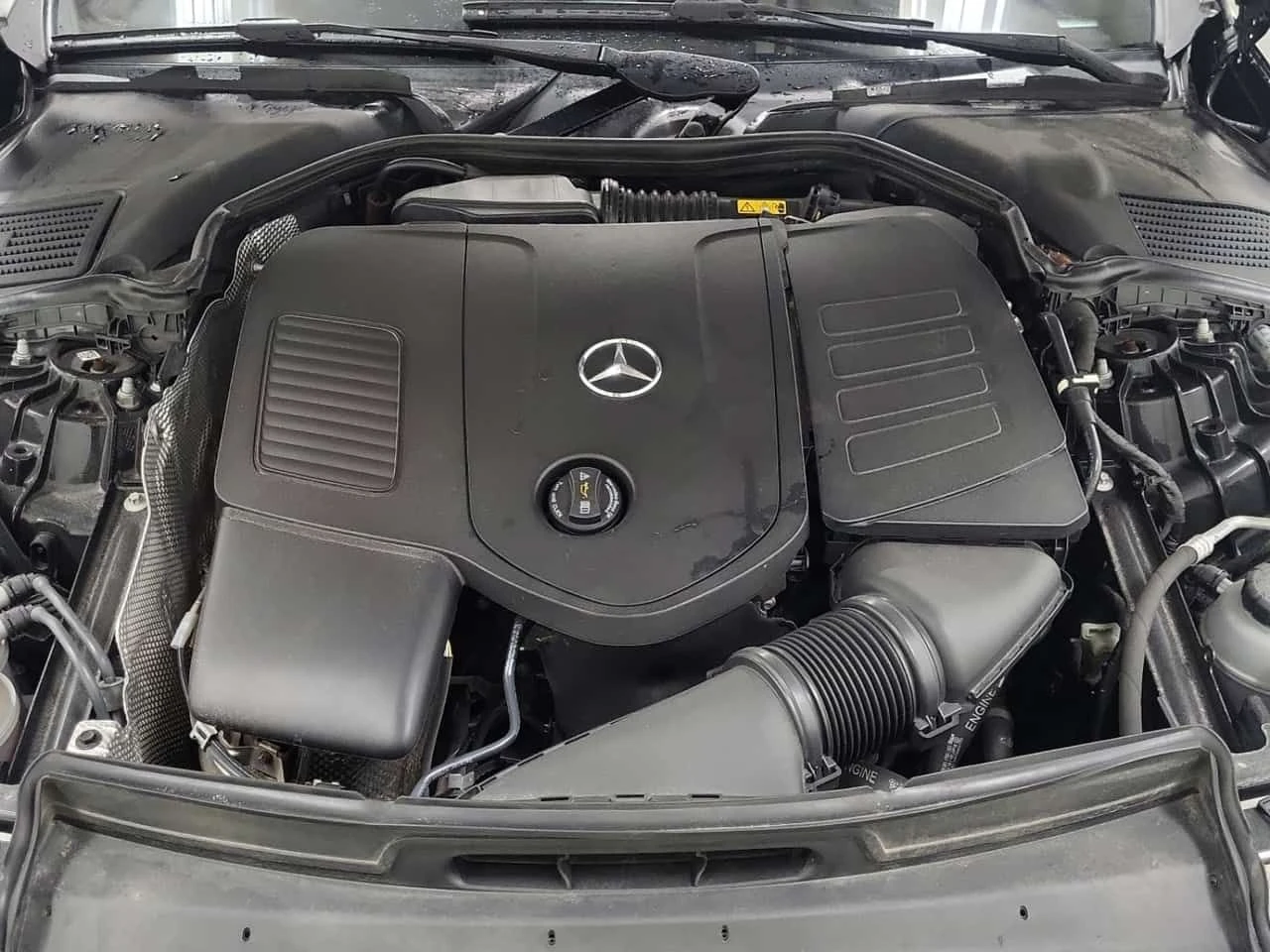 Mercedes-Benz C 300 CARFAX, снимка 16 - Автомобили и джипове - 54822959