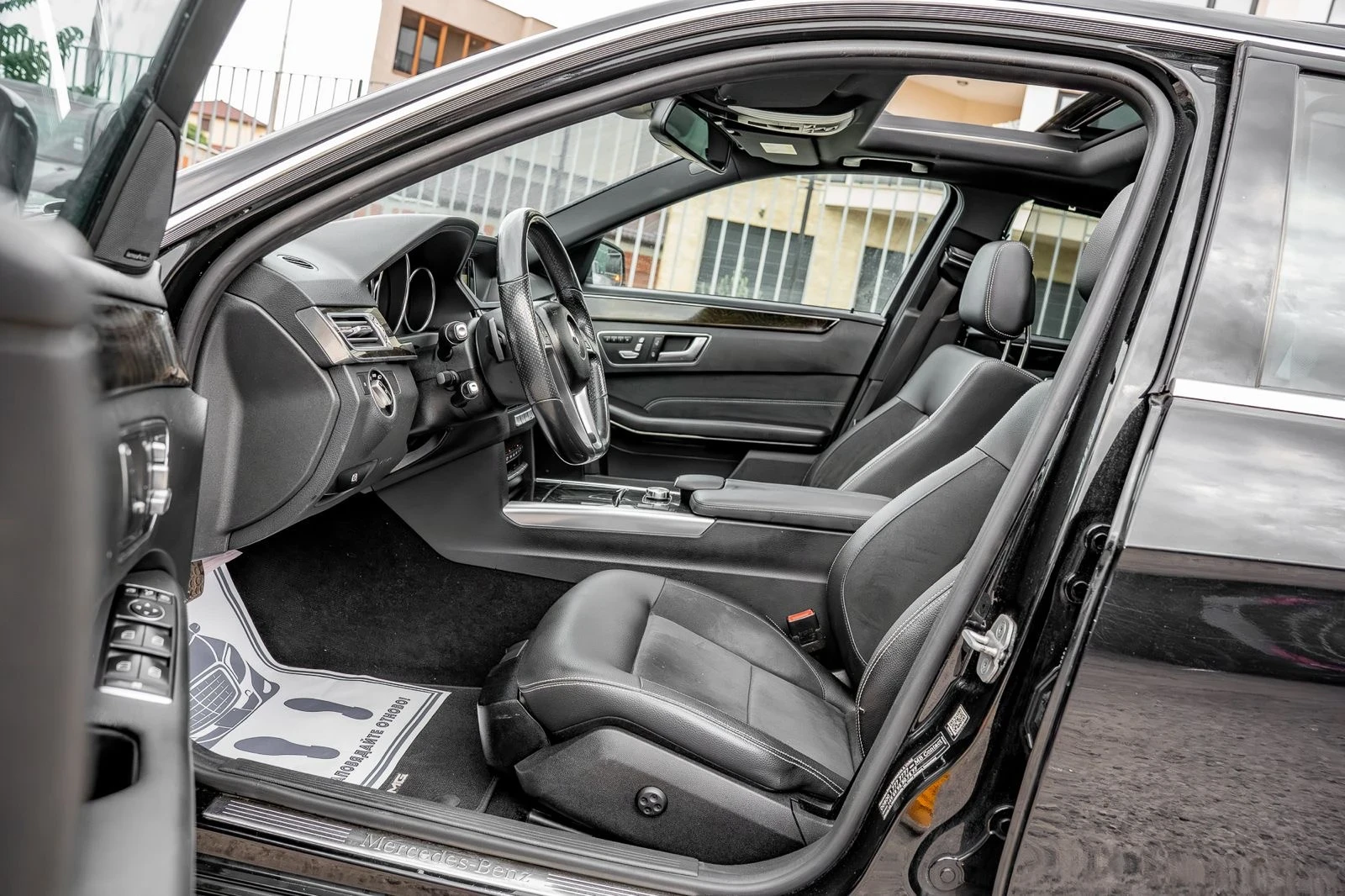 Mercedes-Benz E 350 BlueTEC-AMG-FACE-PANORAMA-HARMAN-AMBIENT-������� | Mobile.bg � ����������� 13
